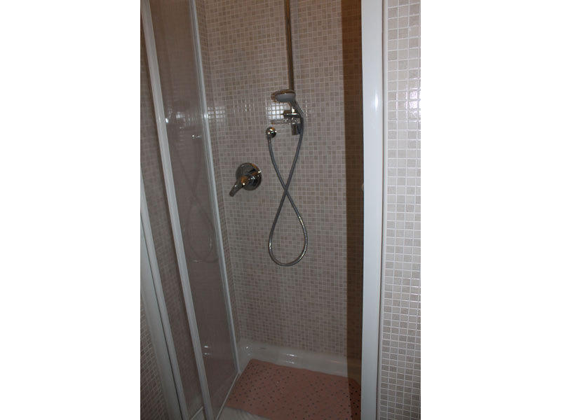 B&B Partenza Funivia Лекко Номер фото